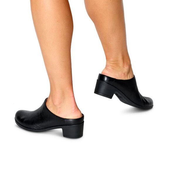 NEW Dansko Carrie Clogs - Nubuck For Women in black 563 - Picture 2 of 9